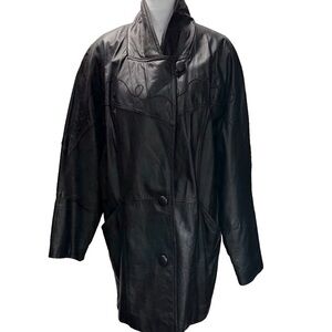 Vintage Donna Pelle Sz M Genuine Leather Med/Long Coat with Design Stitching